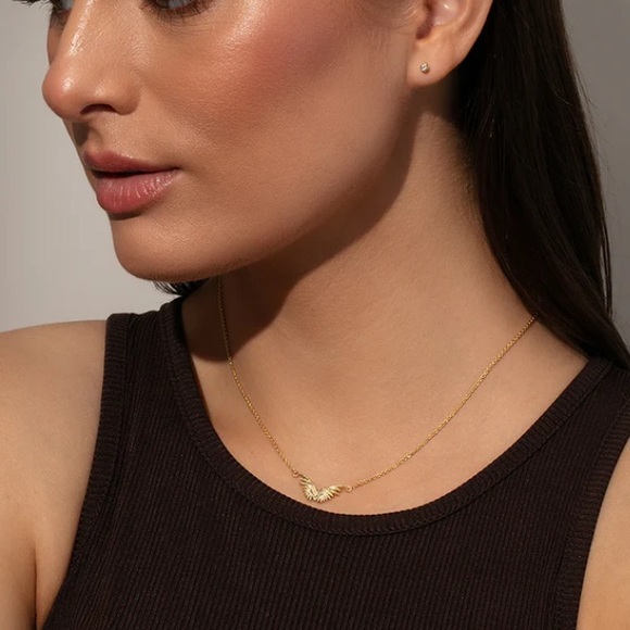 Uncommon James Protection Necklace - Picture 5 of 9